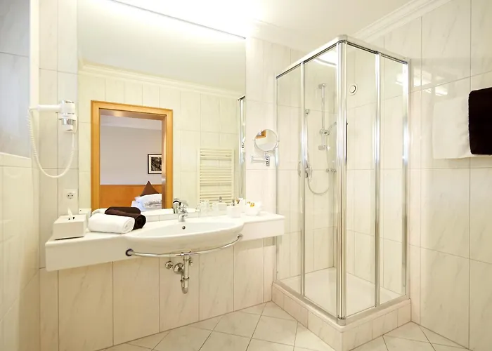 Waidmannsheil מלון פלאכאו